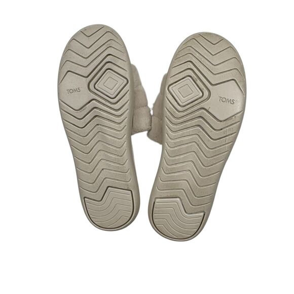 TOMS Faux Fur Quilted Slide Slippers Ivory Cozy Indoor Glam House Shoes 11 - Picture 6 of 9
